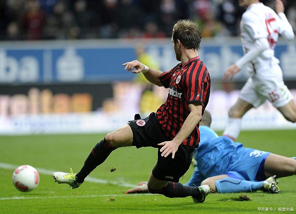 爱游戏官网-曼联官宣冬窗离队第13人