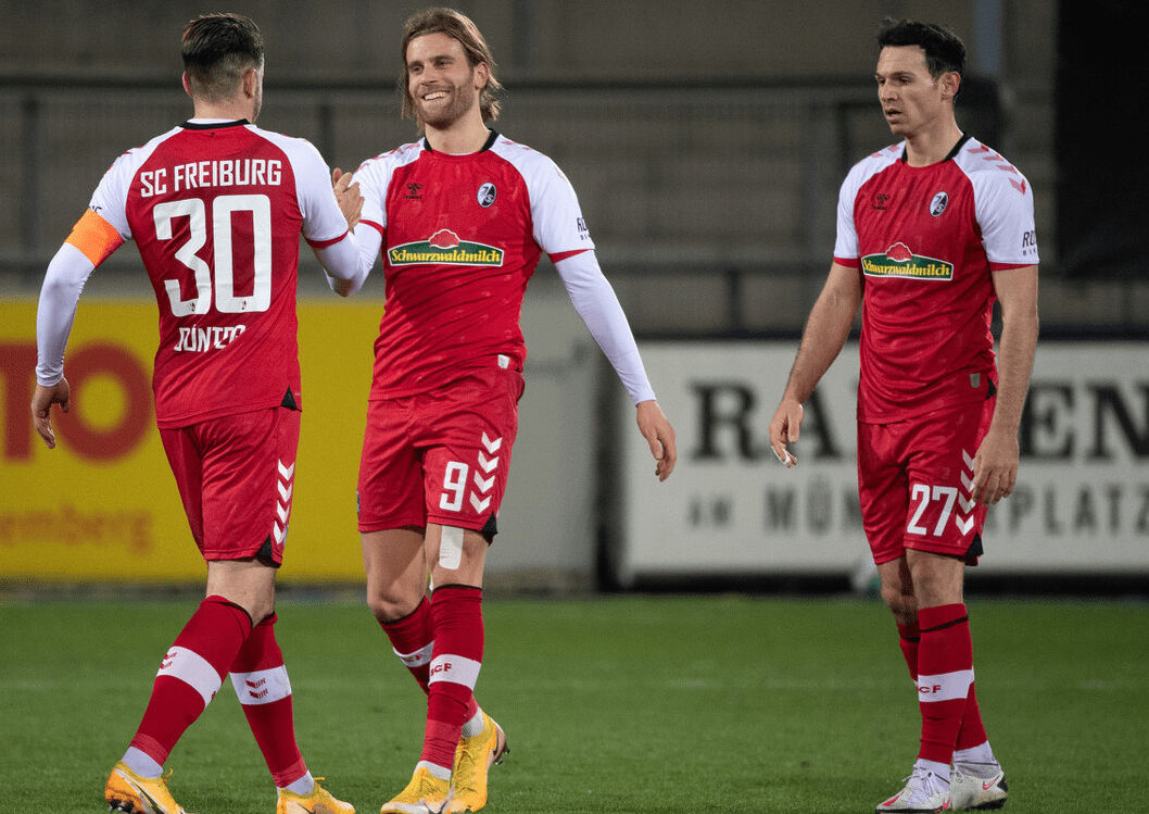 爱游戏官方入口-包含太狠了！武汉三镇今晚门线救险成都蓉城单刀错失备战德甲，丹佛掘金清晨更衣室发声的词条